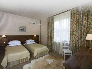Гостиница Forde Wind Absolute Result Hotel Прислон Двухместный номер с 2 отдельными кроватями-1